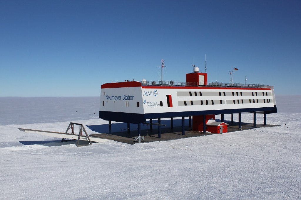 The Neumayer Station